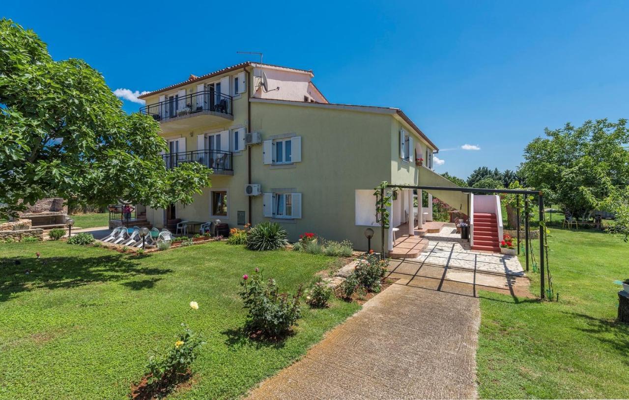 Apartments Stanko Fažana Extérieur photo
