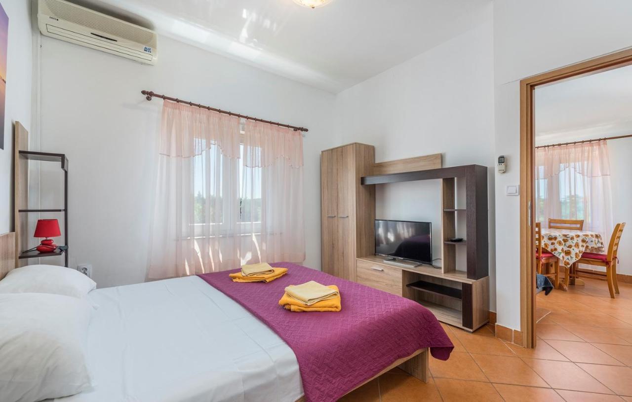 Apartments Stanko Fažana Extérieur photo